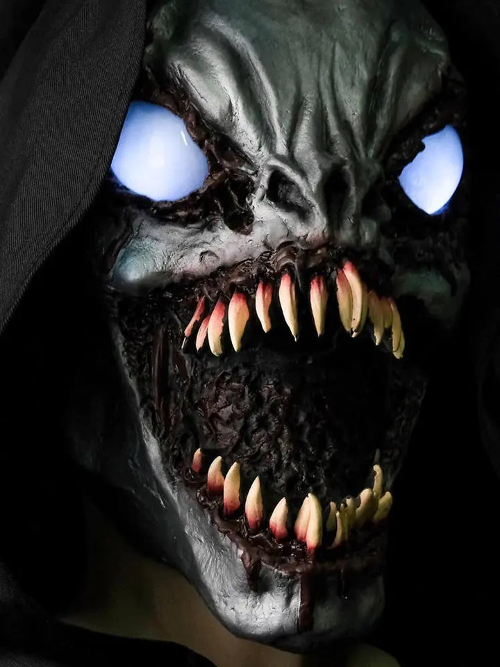 Halloween Scary Poison Mask – Creepy Exorcist Latex Design with White Eyes – Perfect for Adult Parties 3