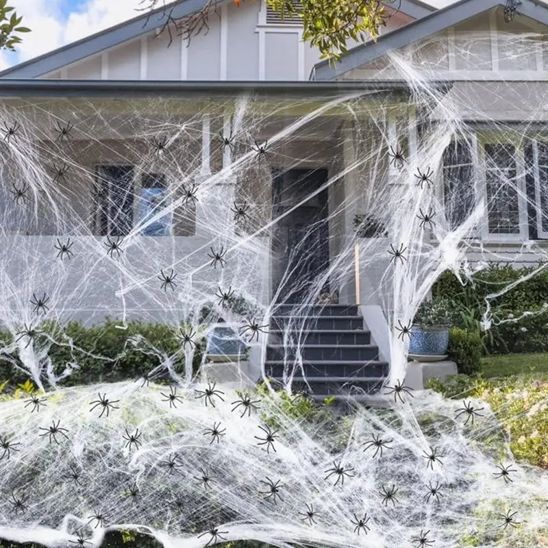 Realistic Halloween Spider Web Decoration Set with Plastic Spiders – Scary Outdoor Halloween Decorations for Haunting Atmosphere 1