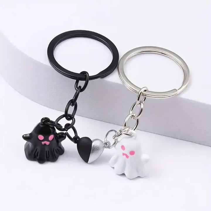 Halloween Keychain Set with Cute Ghosts – Durable Zinc Alloy for Parties, Gifts, and Accessories 1