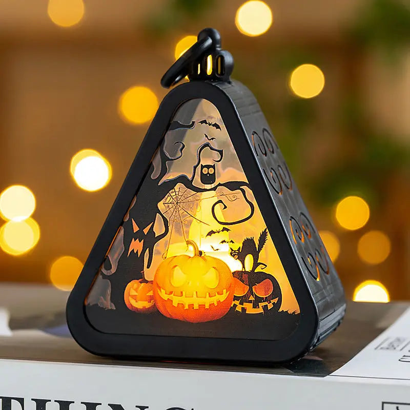 Halloween LED Lanterns – Triangular Mood Lights for Spooky Parties & Atmosphere 1