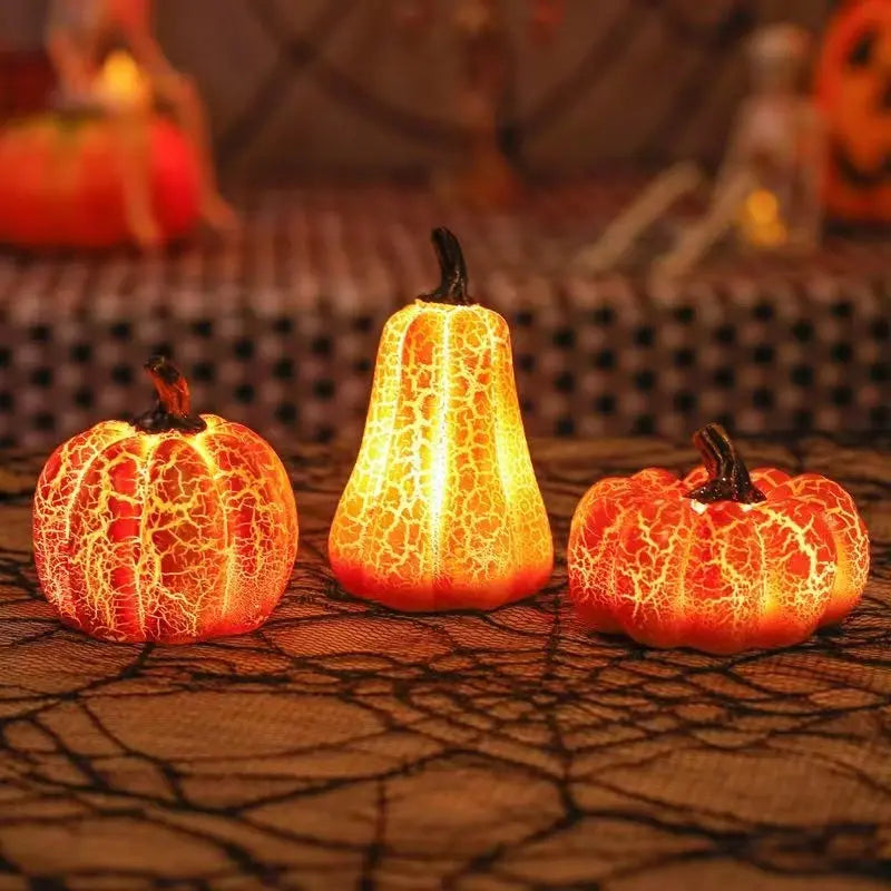 Halloween LED Pumpkin Lanterns – Spooky Decoration for Parties & Costumes 10