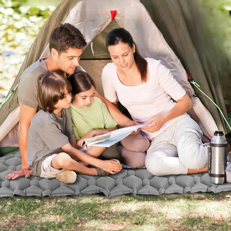 MunaWear - Air Beds & Mattresses - Mountova – Self-Inflating Camping Mattress with Built-in Pump & Pillow, Perfect Sleeping Pad for Outdoor Adventures - Dark Gray