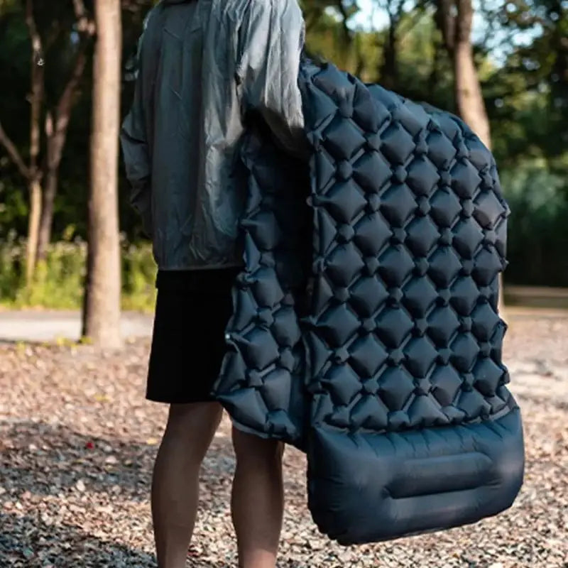 MunaWear - Air Beds & Mattresses - Talia – Self-Inflating Camping Mattress with Built-in Pump & Pillow, Perfect Sleeping Pad for Outdoor Adventures - Navy
