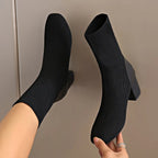 Liora - Stylish Black Ankle Boots With Chunky Heel For Everyday Elegance 1