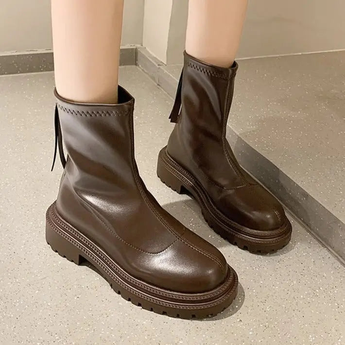 Liora - Stylish Women's Ankle Boots With Chunky Sole For Everyday Casual Wear 0