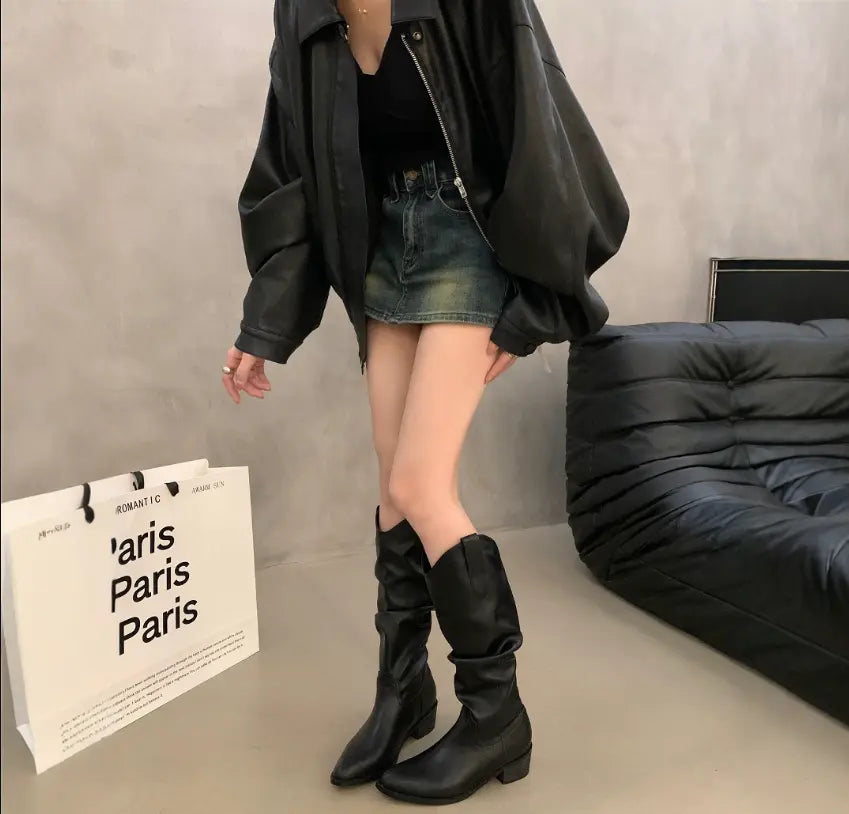 Liora - Stylish Women's Knee-High Black Boots With Slouch Shaft For Everyday Chic 3