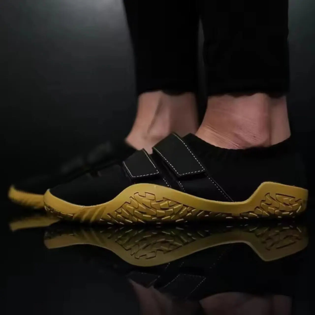 MunaWear - Athletic Shoes - Eris- Unisex Strength Support Wrestling Shoes for Deadlift & Squat - Black/Yellow