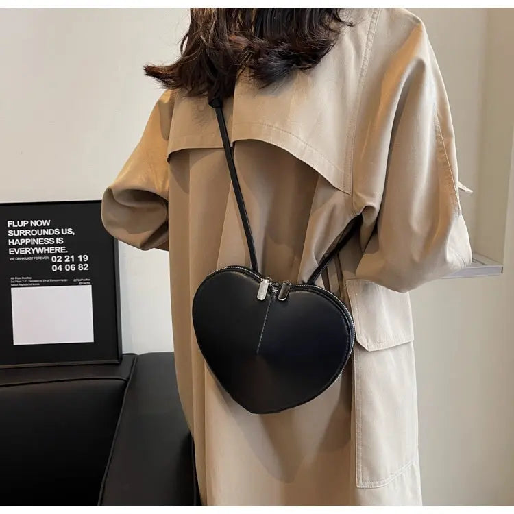 Liora - Chic Shoulder Bag With Stylish Design For Everyday Use 6