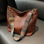 MunaWear - Bags - Liora - Chic Tote Bag With Decorative Straps For Timeless Sophistication - Brown