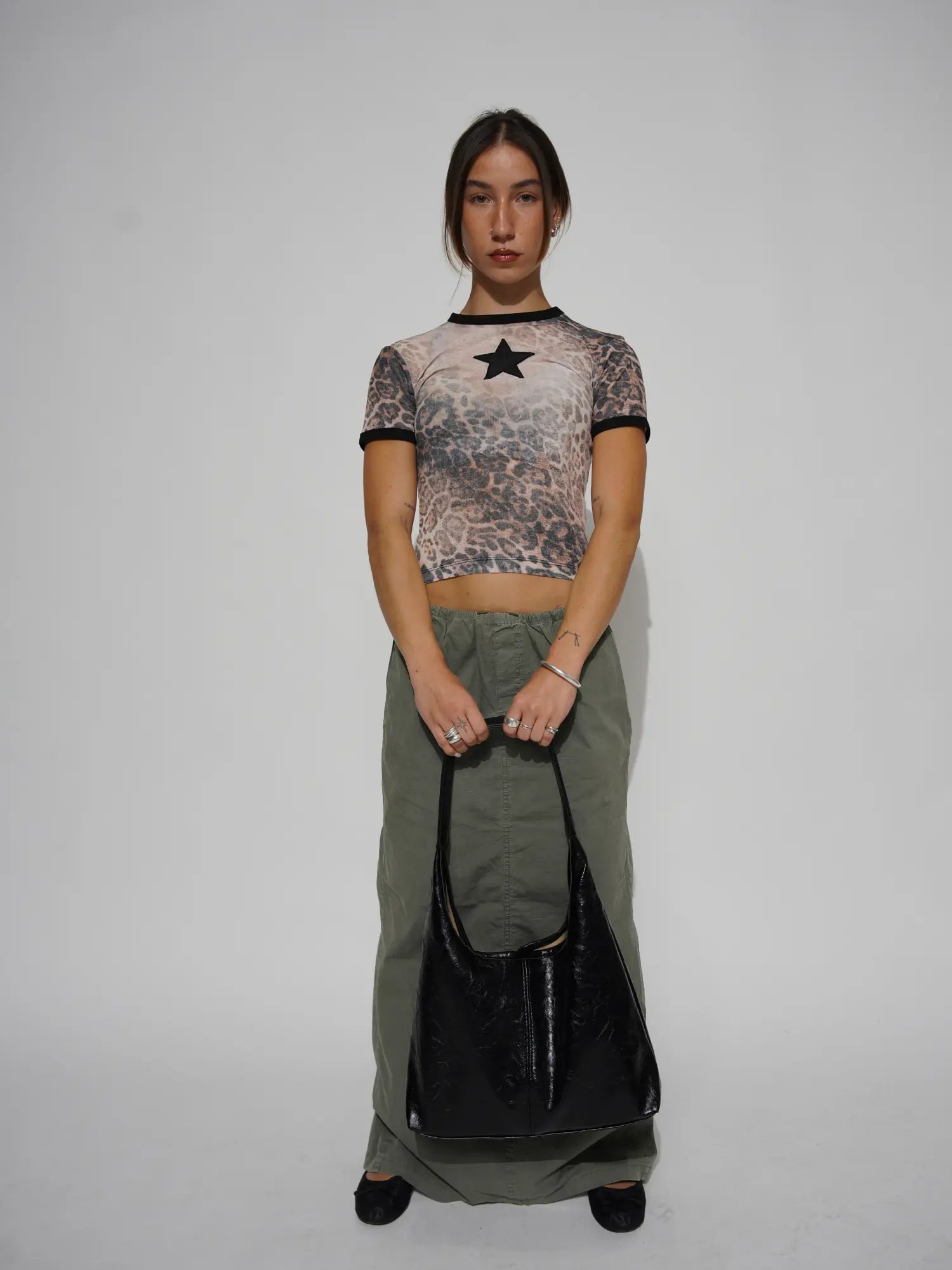 Liora - Distressed Leather Tote Bag With Timeless Elegance For Everyday Use 3