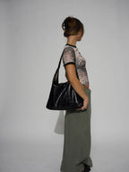 Liora - Distressed Leather Tote Bag With Timeless Elegance For Everyday Use 4