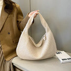 Liora - Elegant Hand-Woven Bag With Spacious Design For Everyday Use 1