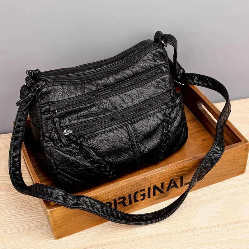MunaWear - Bags - Liora - Elegant Handbag Made of Supple Material for Everyday and Special Occasions - Black