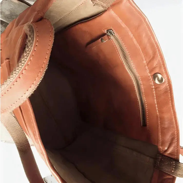 MunaWear - Bags - Liora - Elegant Large Capacity Tote Bag With Handmade Quality For Work And Leisure - 