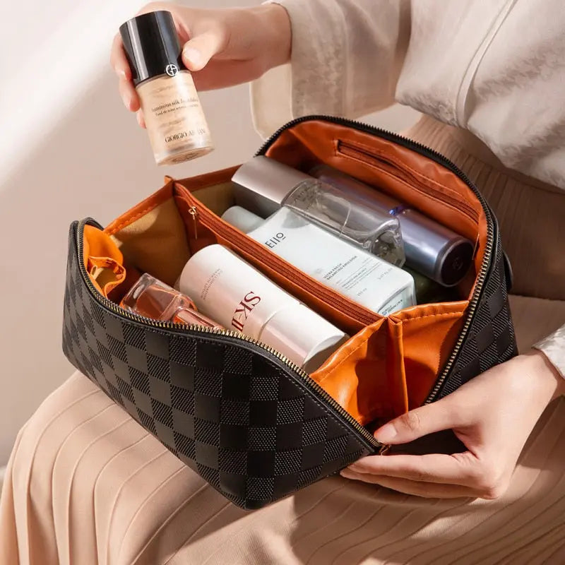 Liora - Elegant Toiletry Bag With Luxurious Check Pattern For Travel And Daily Use 3