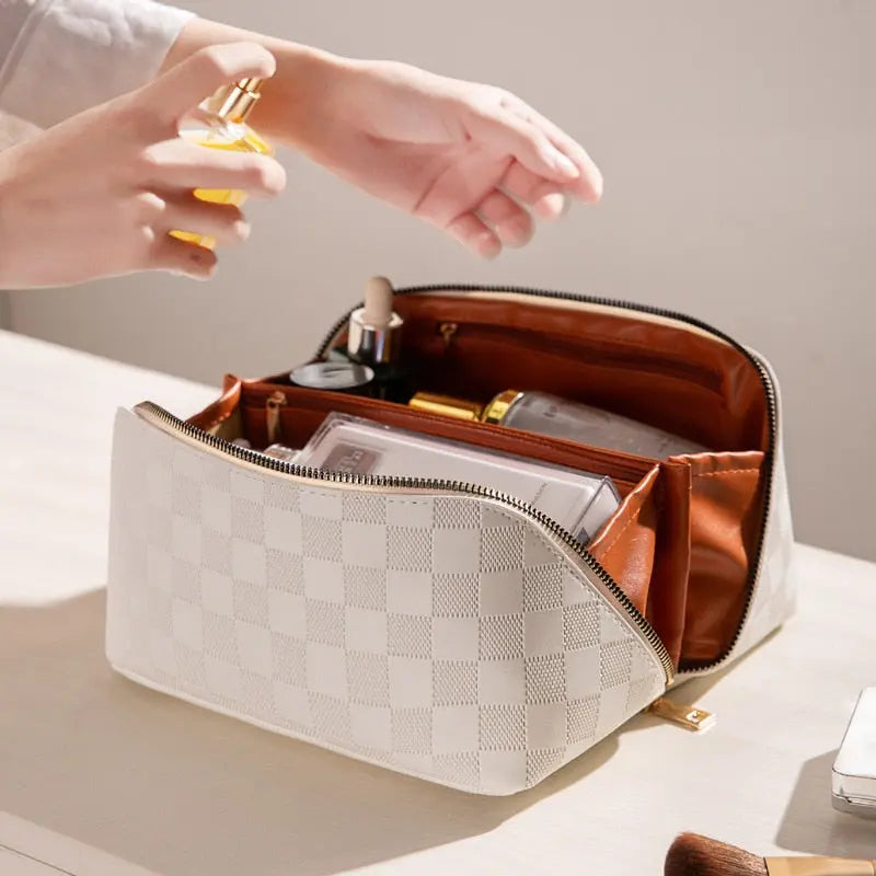 Liora - Elegant Toiletry Bag With Luxurious Check Pattern For Travel And Daily Use 0