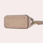 Liora - Elegant Vegan Leather Handbag With Timeless Design For Every Occasion 3