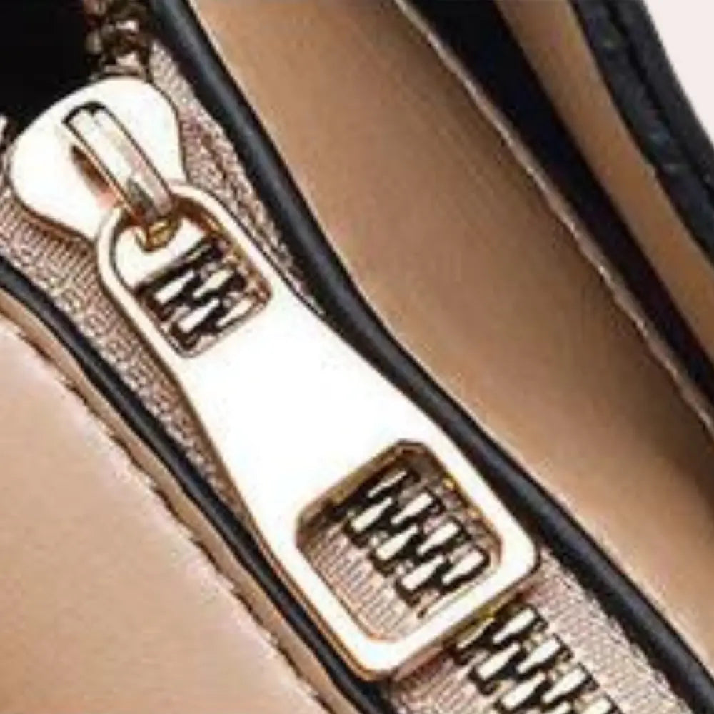 Liora - Elegant Vegan Leather Handbag With Timeless Design For Every Occasion 4