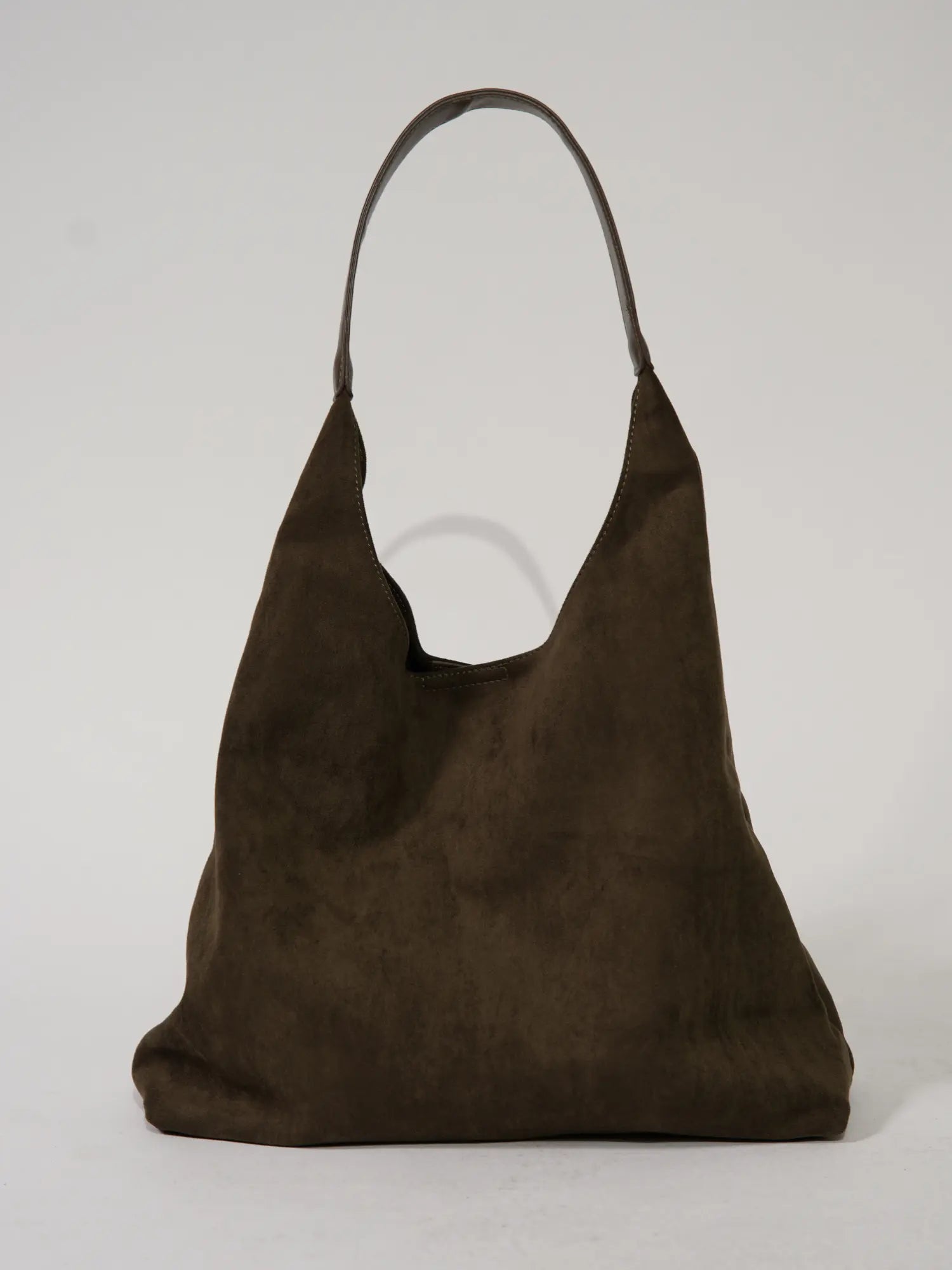 Liora - Luxurious Leather Tote Bag With Spacious Design For Everyday Use 9