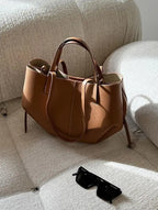 MunaWear - Bags - Liora - Luxurious Shopper Bag With Timeless Design For Everyday Elegance - 