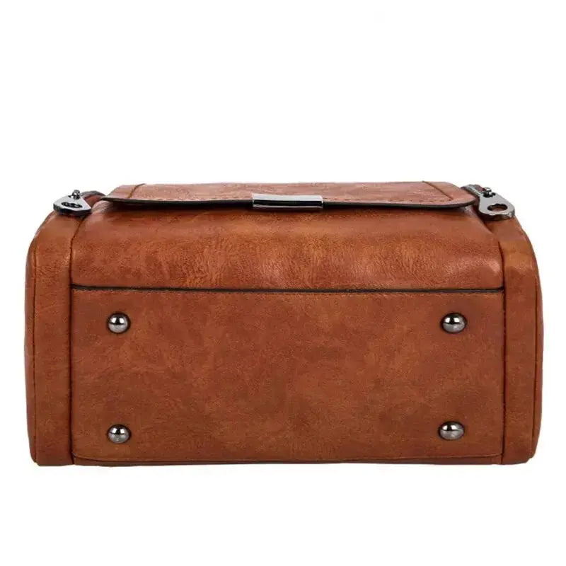 MunaWear - Bags - Liora - Spacious Handbag Made of Soft Fabric With Stylish Design for Everyday Use - 