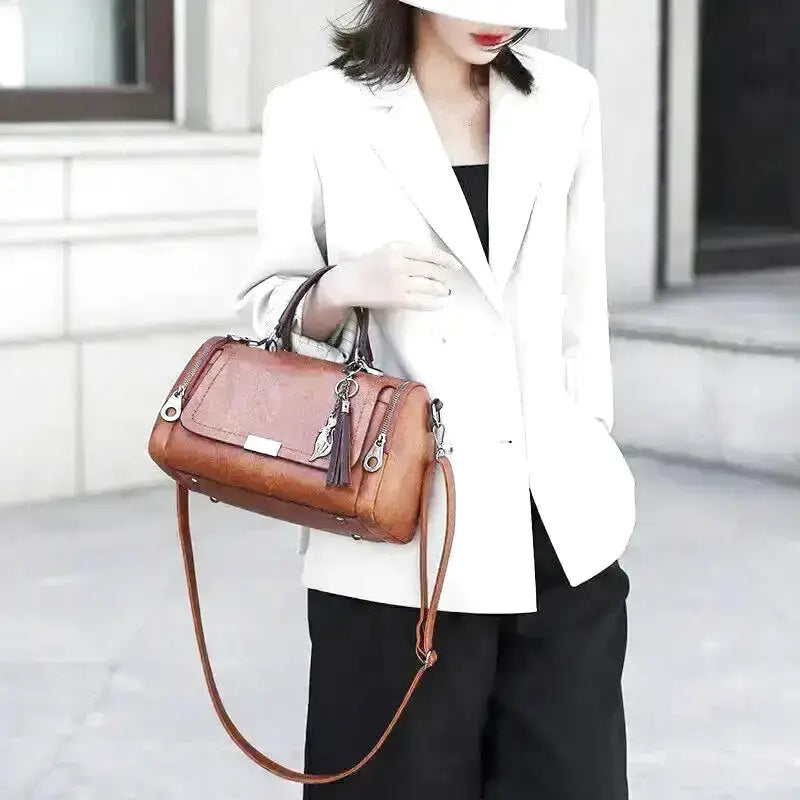 MunaWear - Bags - Liora - Spacious Handbag Made of Soft Fabric With Stylish Design for Everyday Use - 