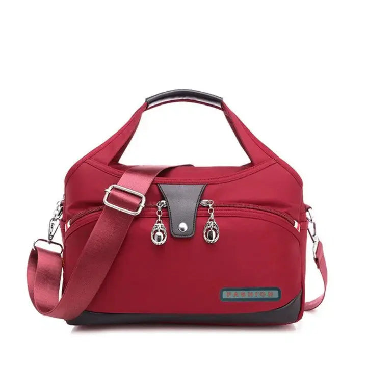 MunaWear - Bags - Liora - Stylish Anti-Theft Handbag With Elegant Design For Every Occasion - Red