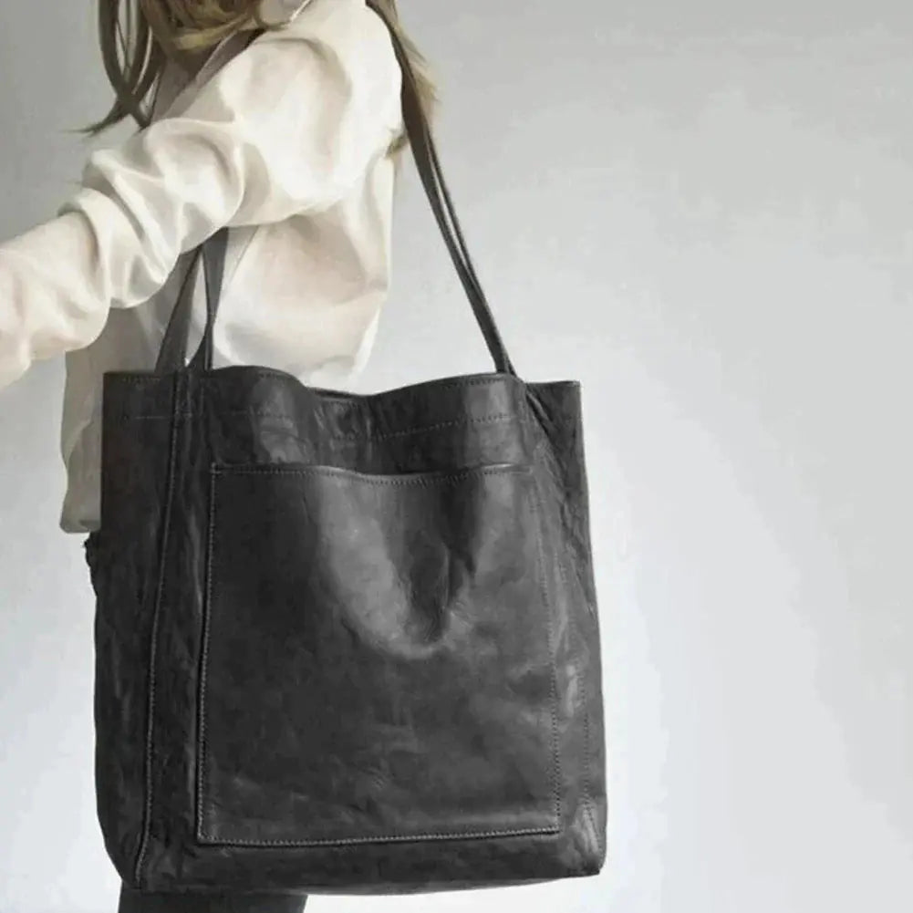 MunaWear - Bags - Liora - Stylish Handbag With Spacious Design For Everyday Use - 