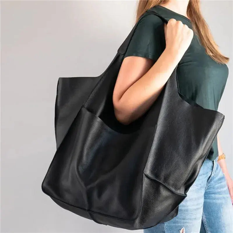 MunaWear - Bags - Liora - Stylish Leather Tote Bag With Spacious Design For Everyday Use - Black