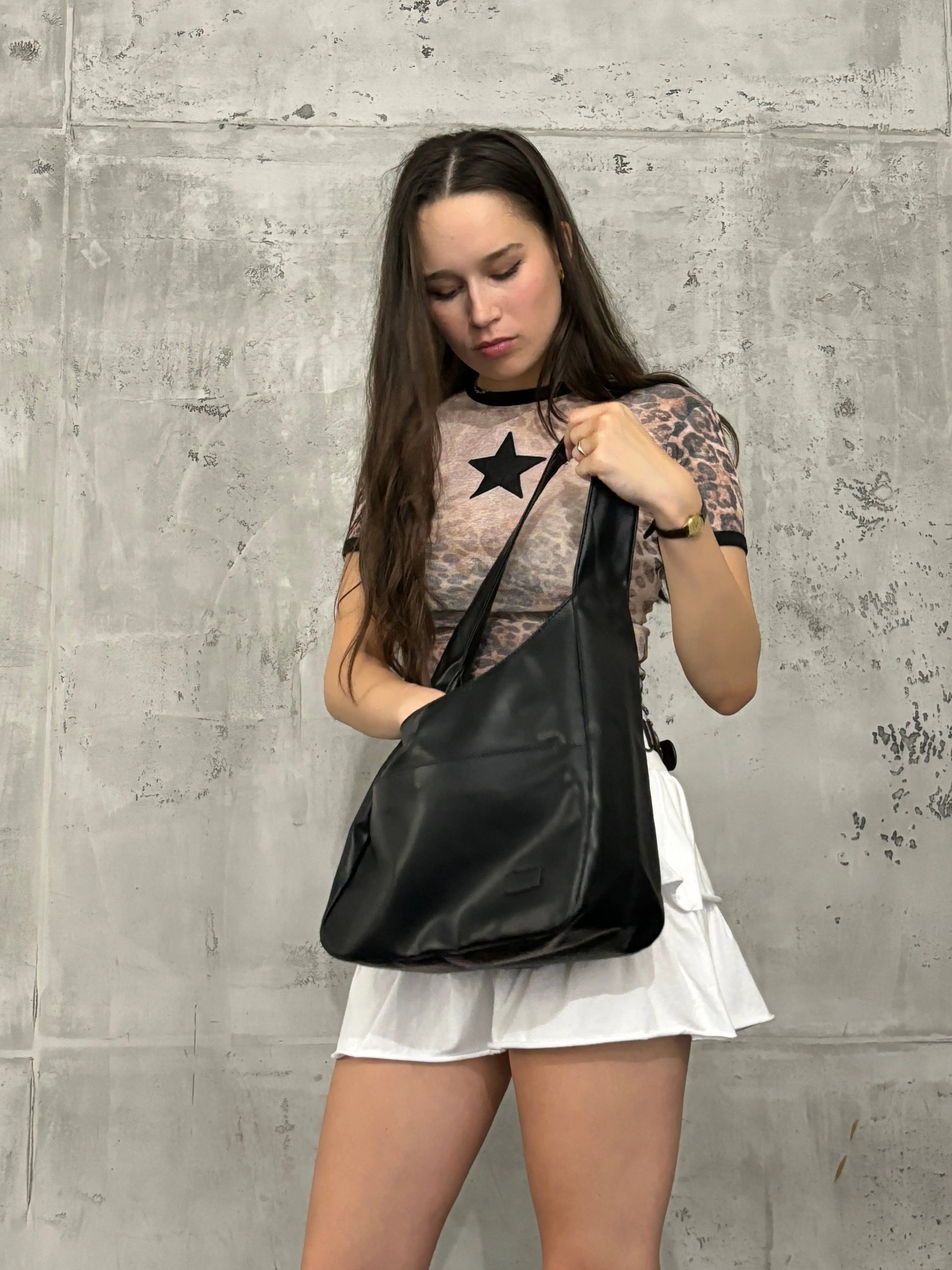 Liora - Stylish Vegan Leather Shoulder Bag With Zipper Closure For Everyday Use 7