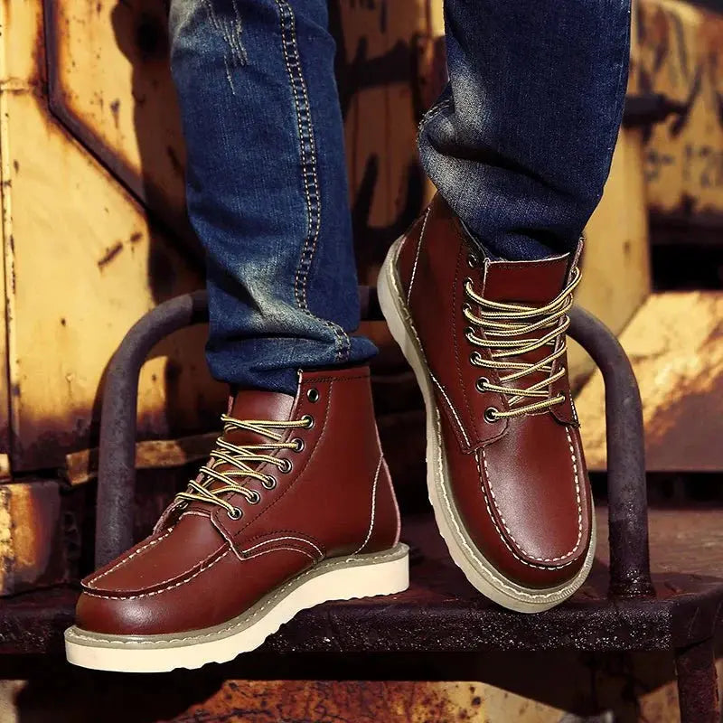 Caden - Rugged Men's Lace-Up Moc Toe Boots With Street Style For Everyday Wear 2