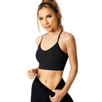 Celina – High Support Seamless Sports Bra with Crossed Back Straps and Removable Pads for Ultimate Comfort