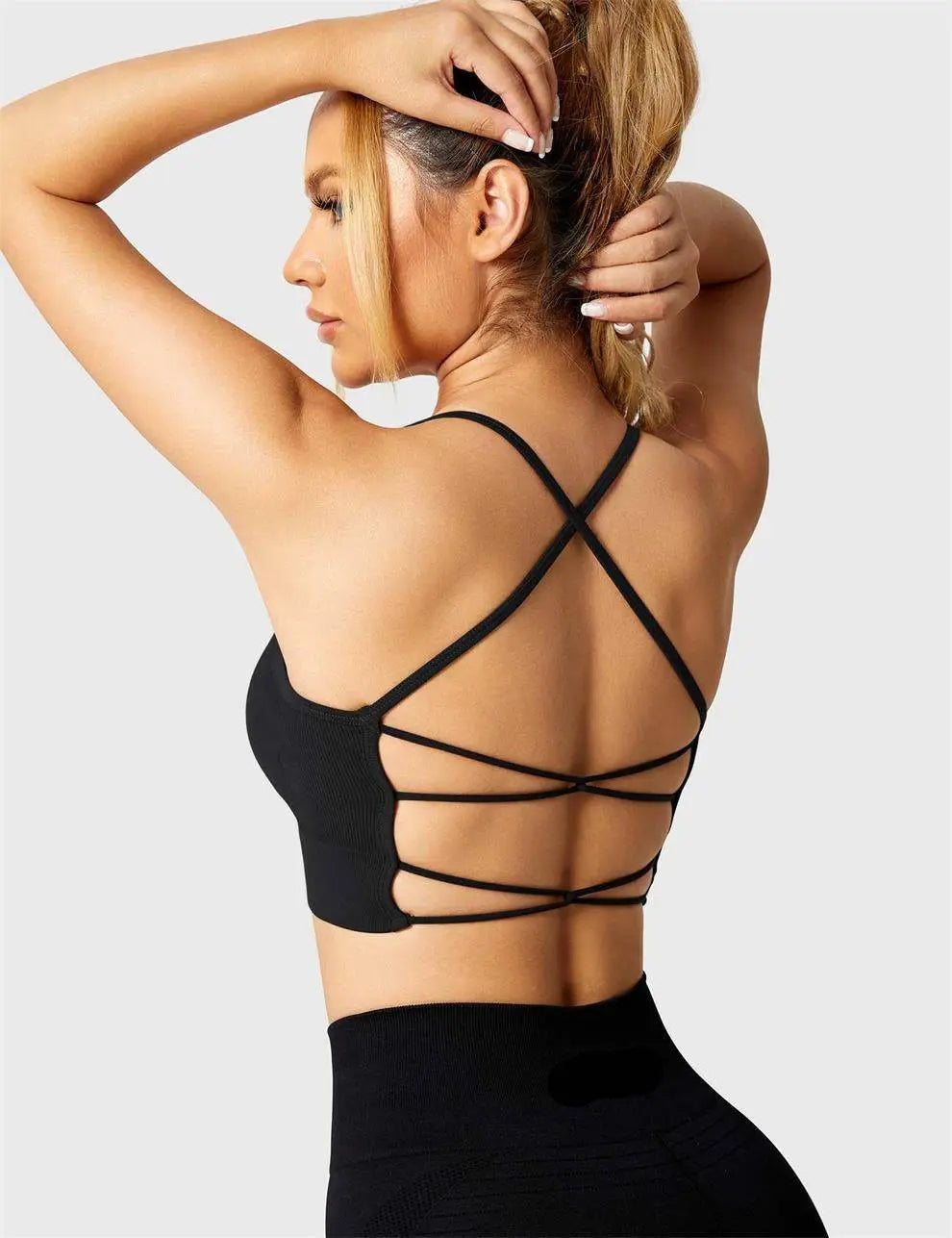 MunaWear  Bras  Luna – High Support Seamless Sports Bra with Crossed Back Straps and Removable Pads for Ultimate Comfort 