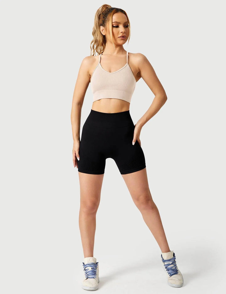 MunaWear  Bras  Luna – High Support Seamless Sports Bra with Crossed Back Straps and Removable Pads for Ultimate Comfort  Cream-XL