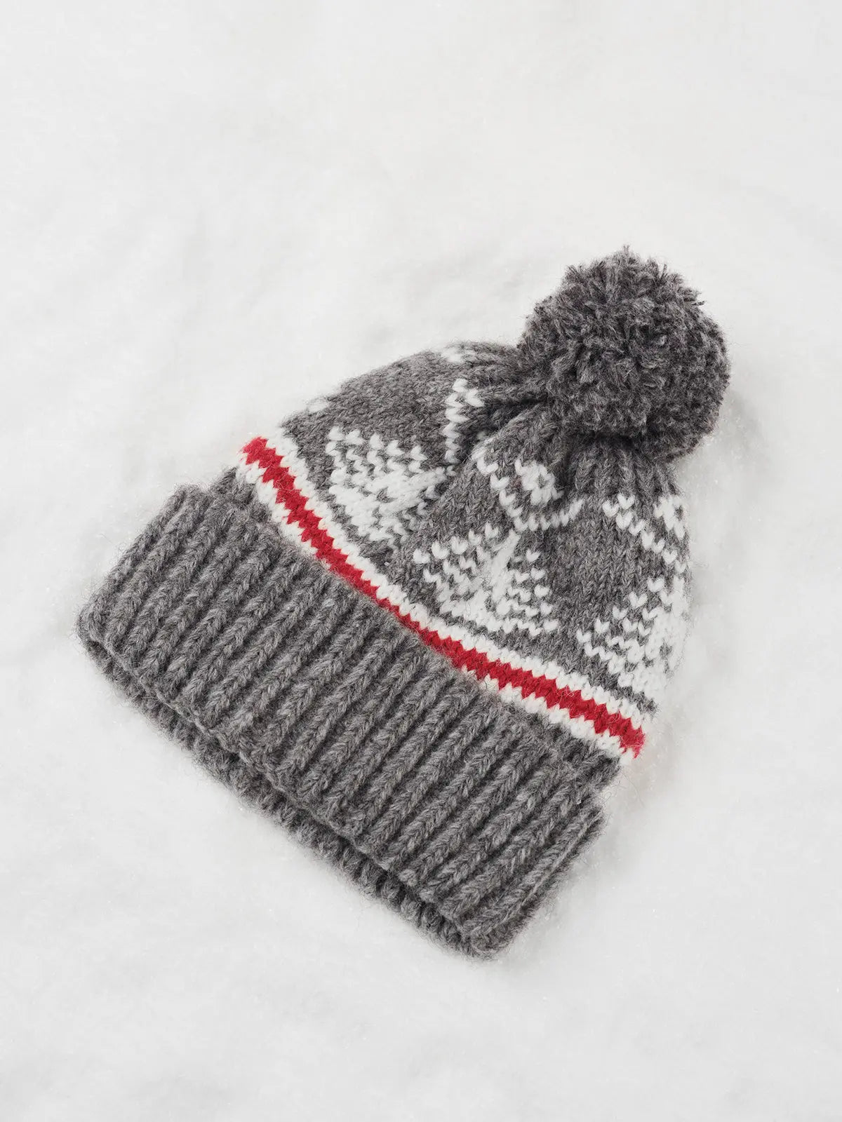 Cozy Knit Beanie – Festive Winter Accessory for Holiday Celebrations 2