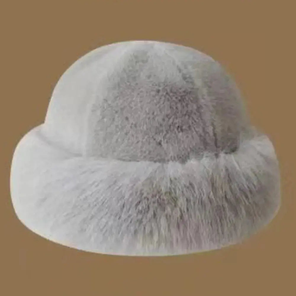 Liora – Cozy Faux Fur Bucket Hat With Adjustable Fit For Winter Adventures 15