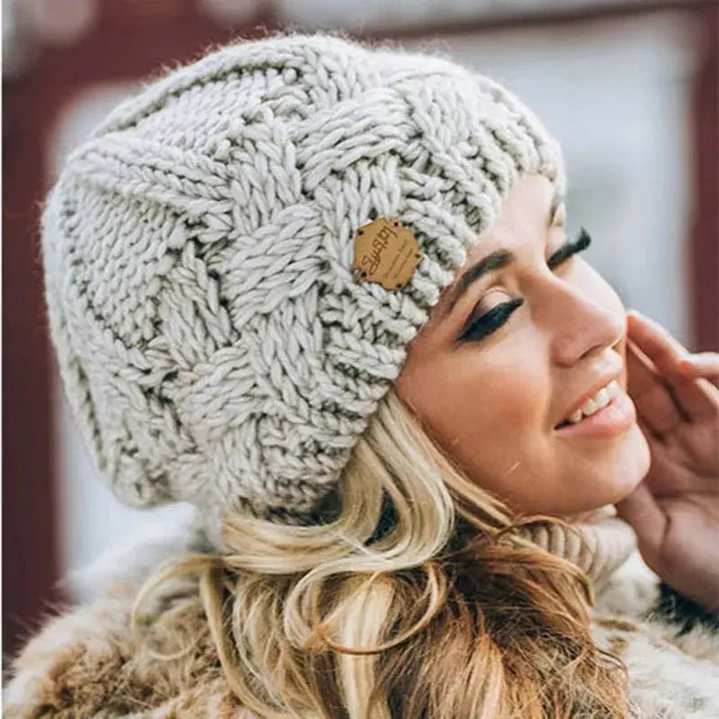 Marlow - Cozy Knitted Hat With Soft Fabric For Winter Adventures 4