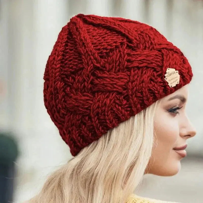Marlow - Cozy Knitted Hat With Soft Fabric For Winter Adventures 3