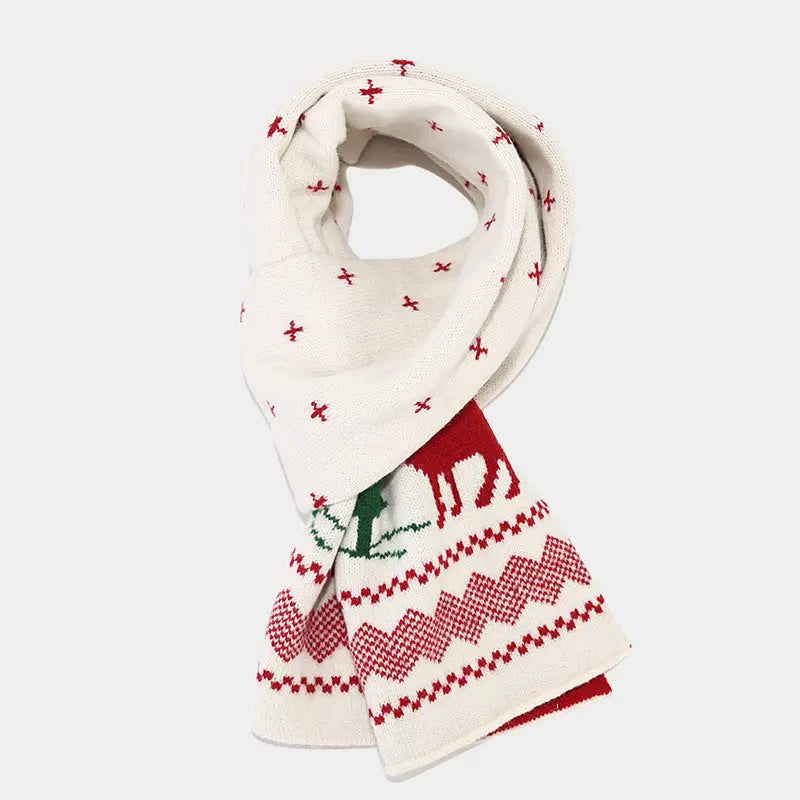 Cozy Christmas Hat, Scarf, and Gloves Set – Festive Reindeer Design for Holiday Outings 8