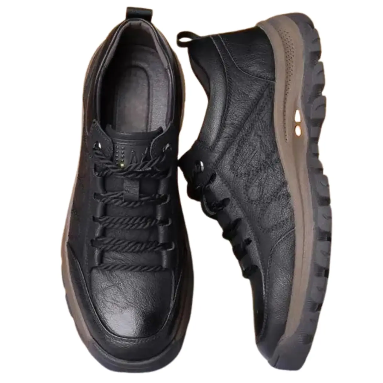 MunaWear - Hiking Shoes - Brody – Waterproof Outdoor Trainers for Men with Non-Slip Grip & All-Day Comfort - Black