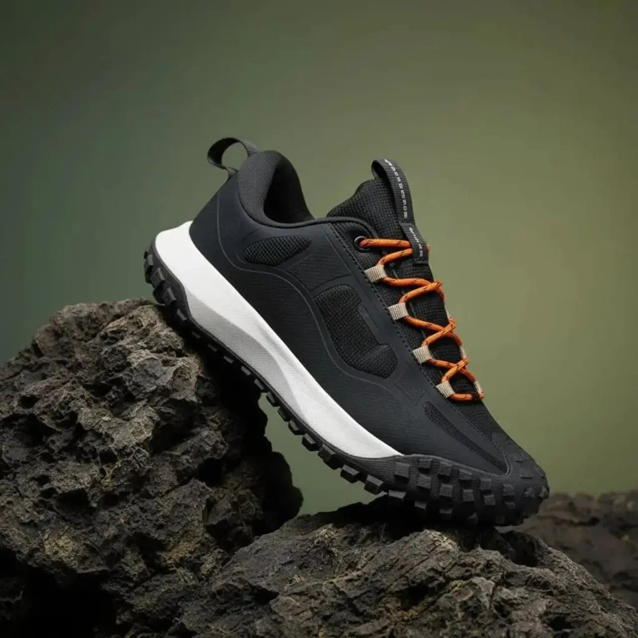 MunaWear - Hiking Shoes - Fenwick - Lightweight Men's Hiking Shoes With Waterproof Design For Outdoor Adventures - Gray / 45