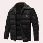https://cdn.shopify.com/s/files/1/0832/4291/0024/files/Edward_-_Elegante_geisoleerde_winterjas_van_imitatiebont_voor_heren_5.png