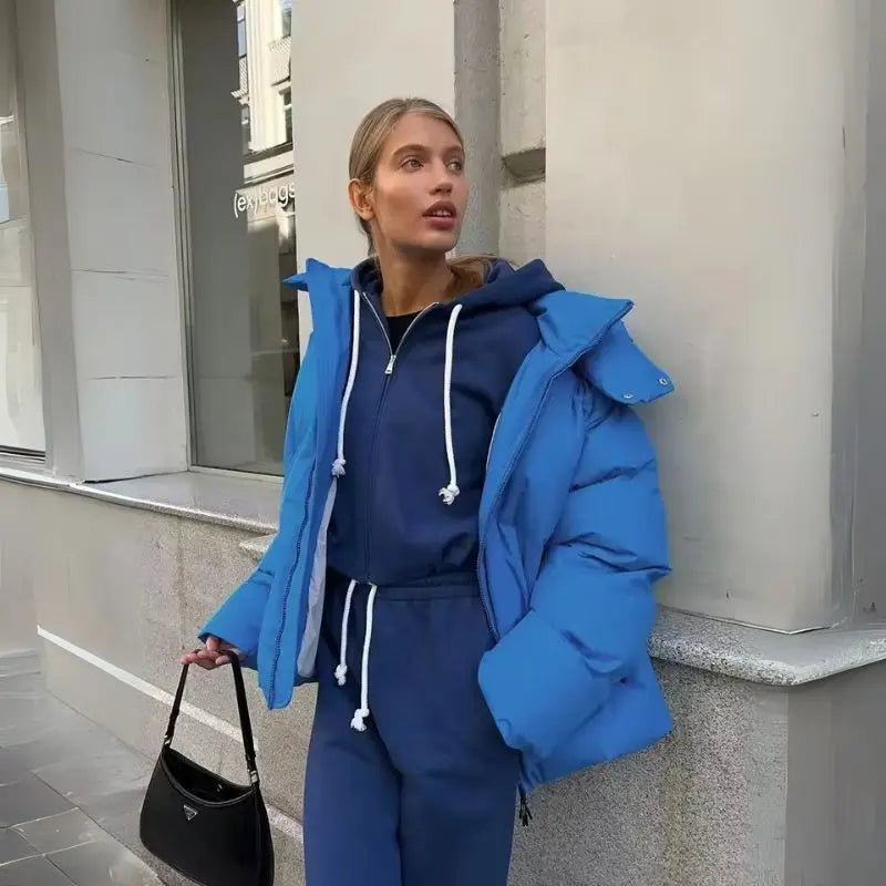 Clea – Oversized Women's Hooded Jacket With Warmth For Cold Days- Blue