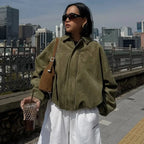 Liora - Stylish Women's Cropped Bomber Jacket With Lapel Collar For Casual Outings 3