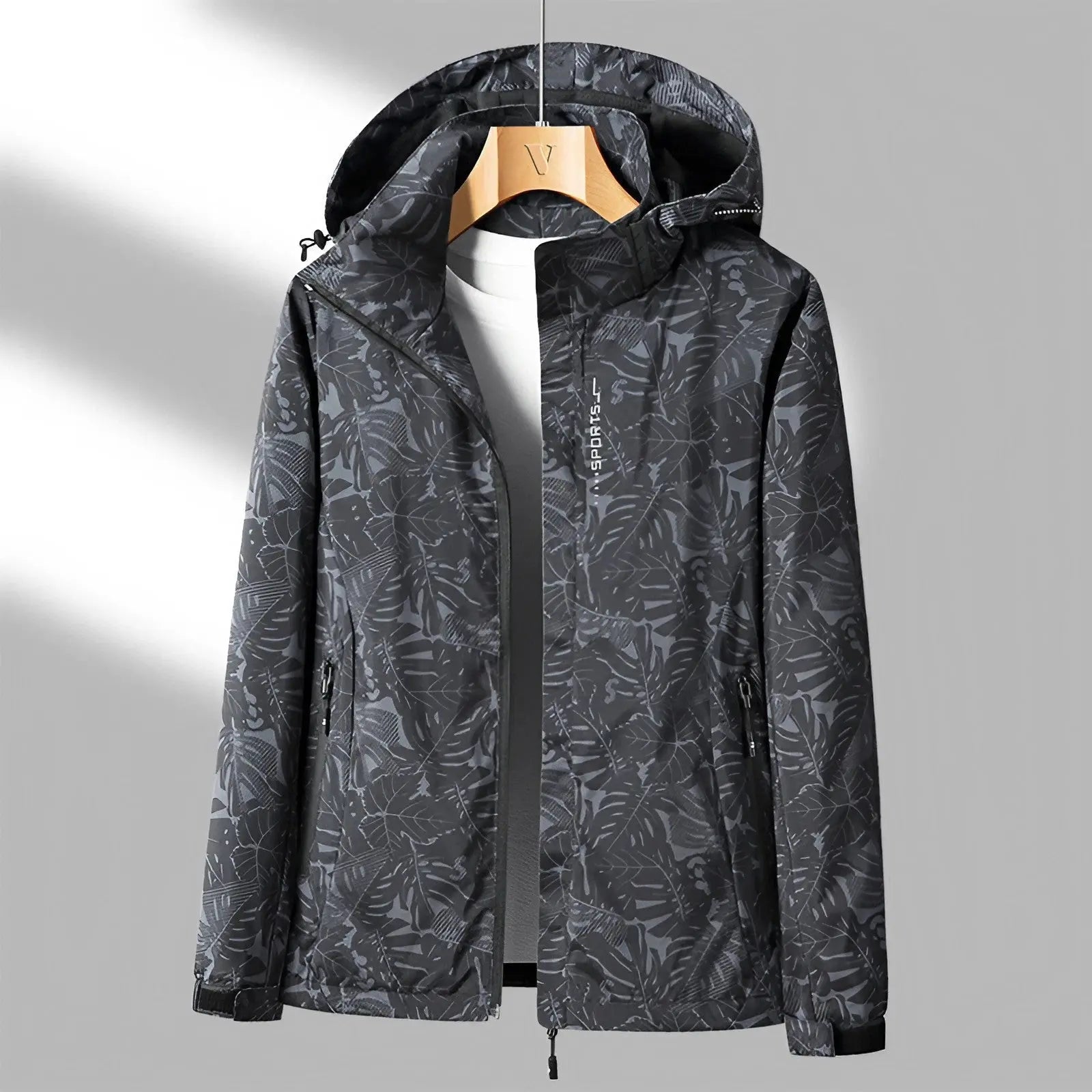 Liora – Stylish Women's Hooded Jacket With Trendy Print For Outdoor Activities 1