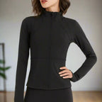 Zaria – High-Elastic Loose-Fit Long Sleeve Yoga Top for Women with Stand-Up Collar