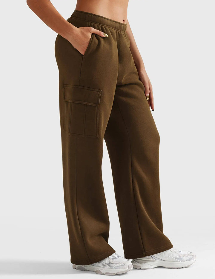 MunaWear  Joggers  Mia – High-Waist Wide Leg Joggers for Women with Adjustable Waistband & Functional Pockets 