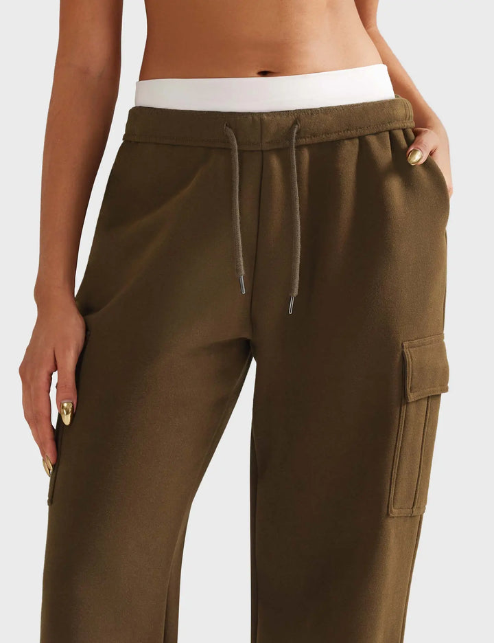 MunaWear  Joggers  Mia – High-Waist Wide Leg Joggers for Women with Adjustable Waistband & Functional Pockets 