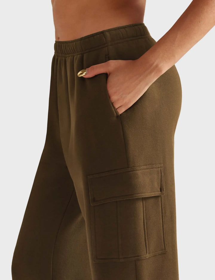MunaWear  Joggers  Mia – High-Waist Wide Leg Joggers for Women with Adjustable Waistband & Functional Pockets 
