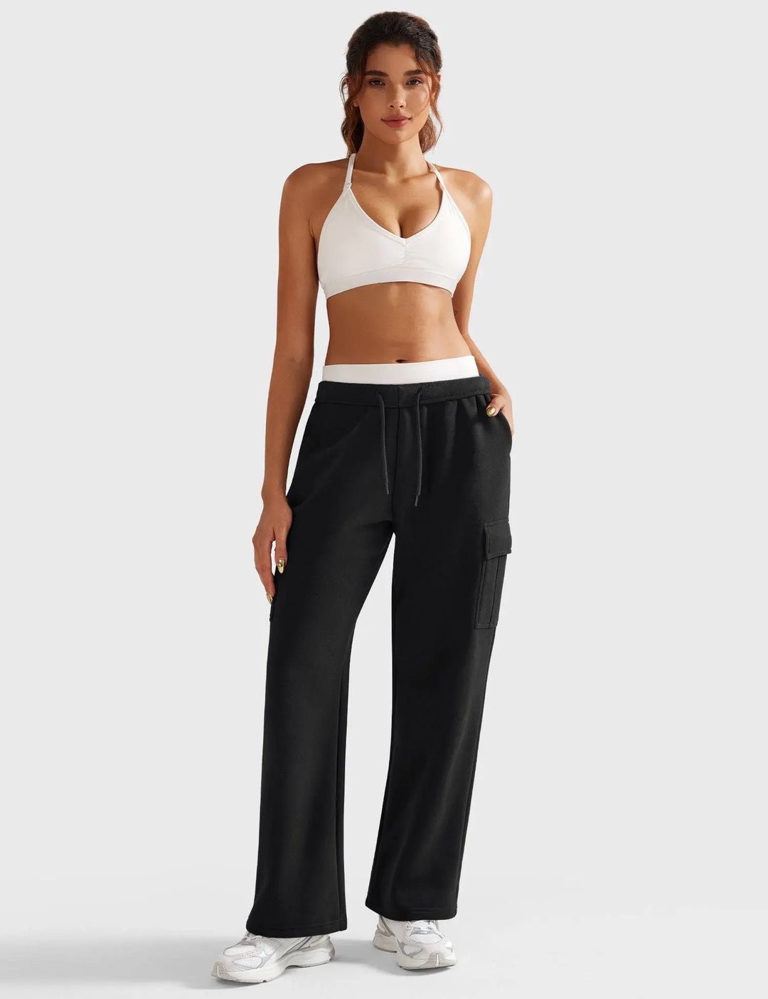 MunaWear  Joggers  Mia – High-Waist Wide Leg Joggers for Women with Adjustable Waistband & Functional Pockets  Black-XL